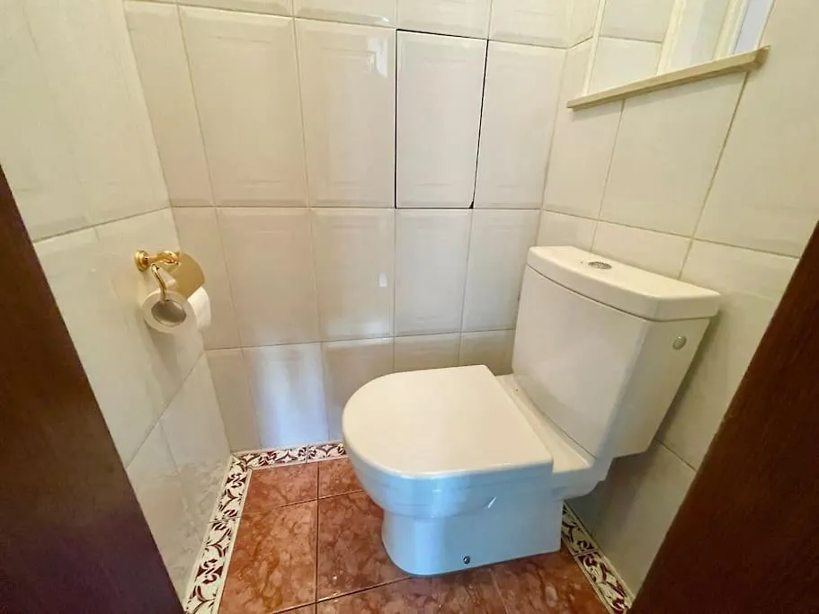 110M2 Stylish 4 Bedroom Apartment Vienna